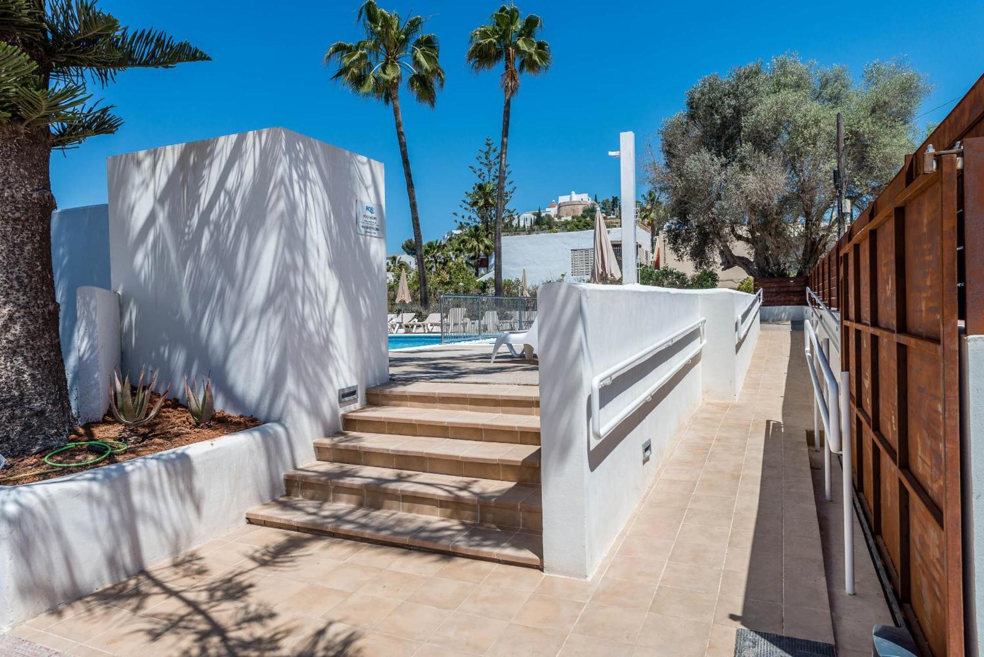 Pierre & Vacances Ros Ibiza ซานตาเอวเลเรียเดสริว ภายนอก รูปภาพ