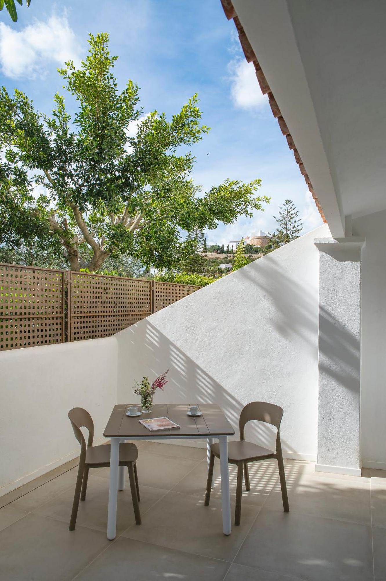 Pierre & Vacances Ros Ibiza ซานตาเอวเลเรียเดสริว ภายนอก รูปภาพ