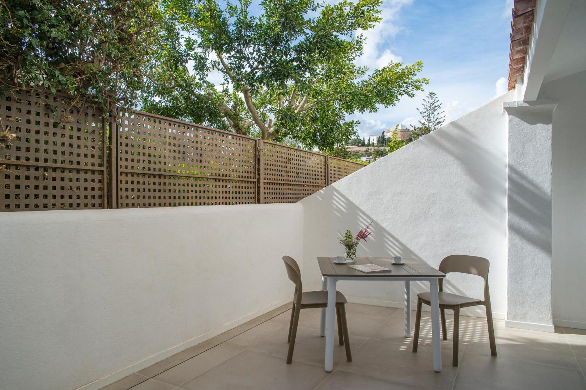Pierre & Vacances Ros Ibiza ซานตาเอวเลเรียเดสริว ภายนอก รูปภาพ