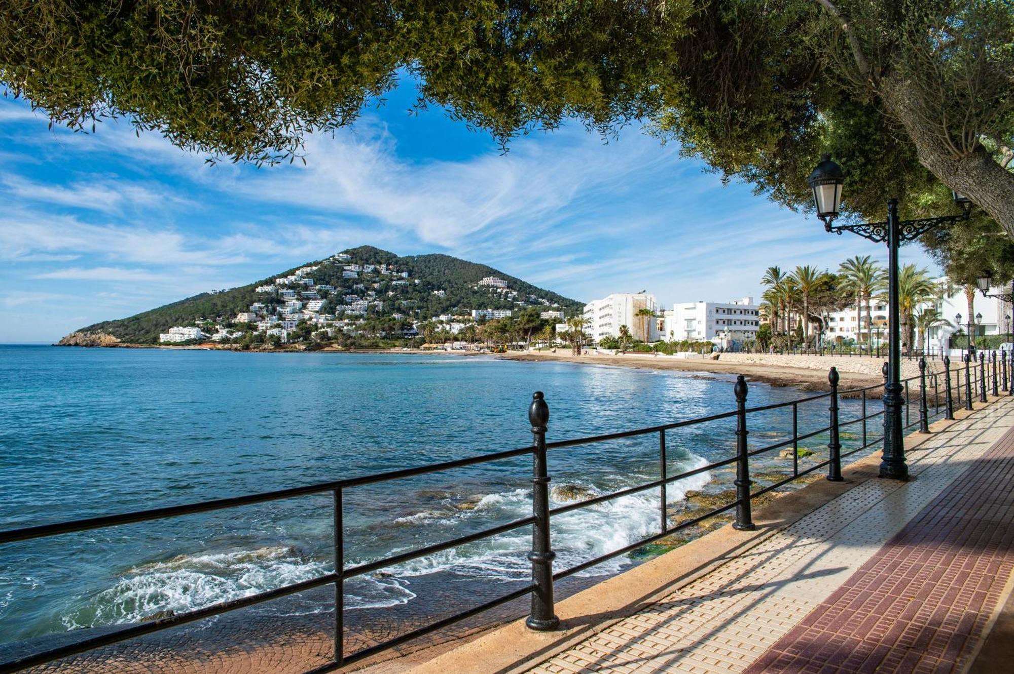 Pierre & Vacances Ros Ibiza ซานตาเอวเลเรียเดสริว ภายนอก รูปภาพ