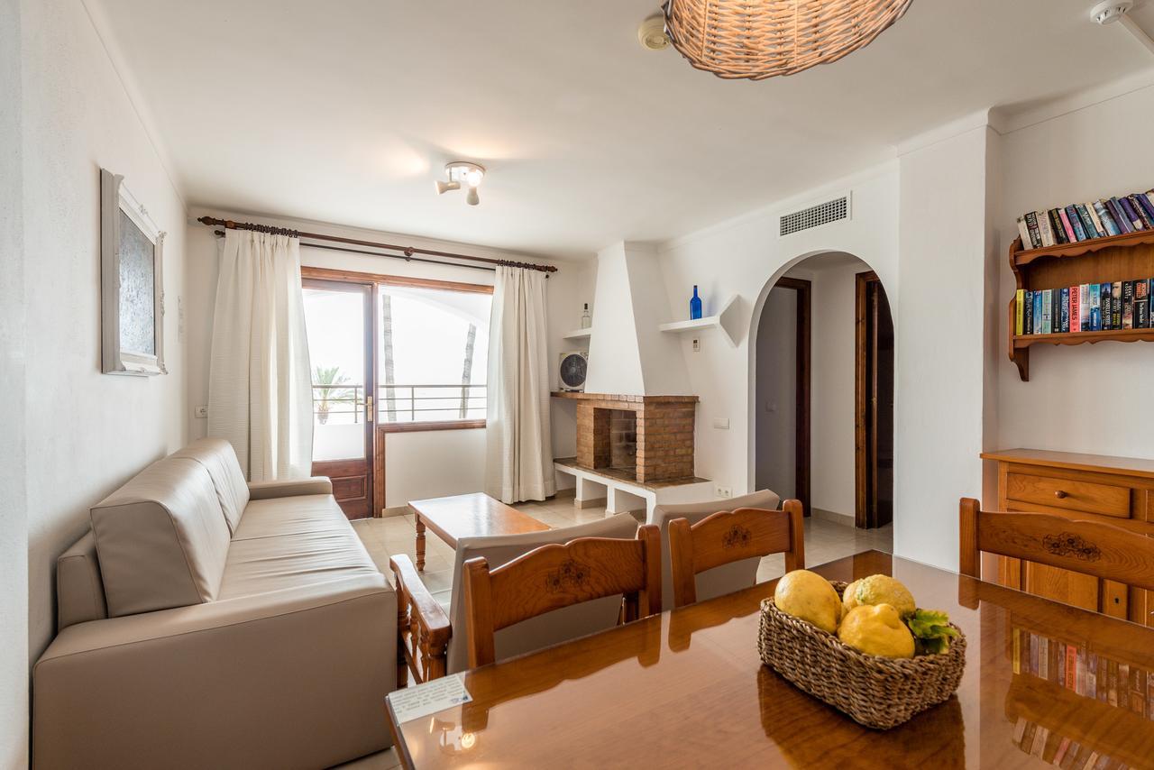 Pierre & Vacances Ros Ibiza ซานตาเอวเลเรียเดสริว ภายนอก รูปภาพ