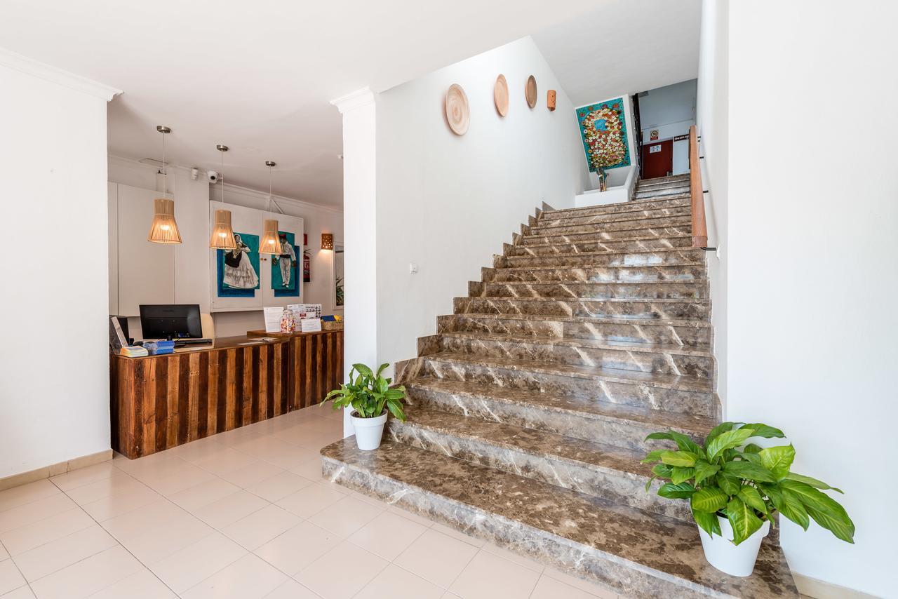 Pierre & Vacances Ros Ibiza ซานตาเอวเลเรียเดสริว ภายนอก รูปภาพ