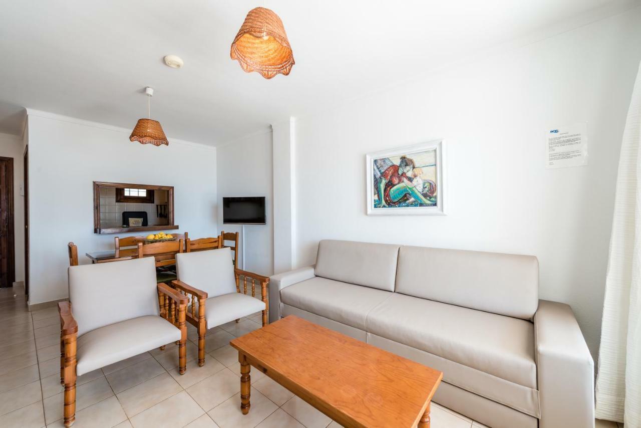 Pierre & Vacances Ros Ibiza ซานตาเอวเลเรียเดสริว ภายนอก รูปภาพ